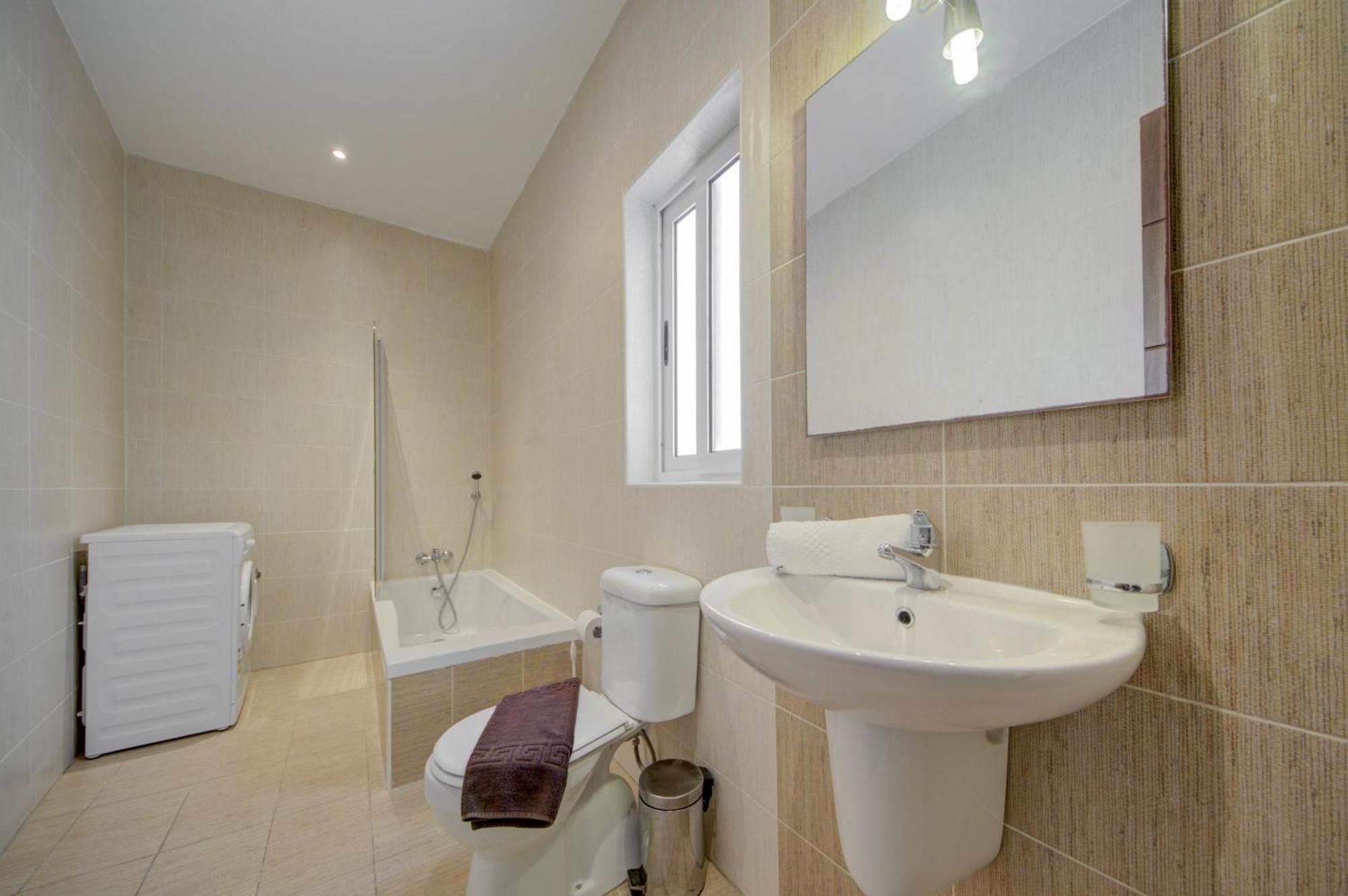 Sapphire Residences - Sliema 2 Bedroom Apartments With Views By Shortletsmalta Ngoại thất bức ảnh